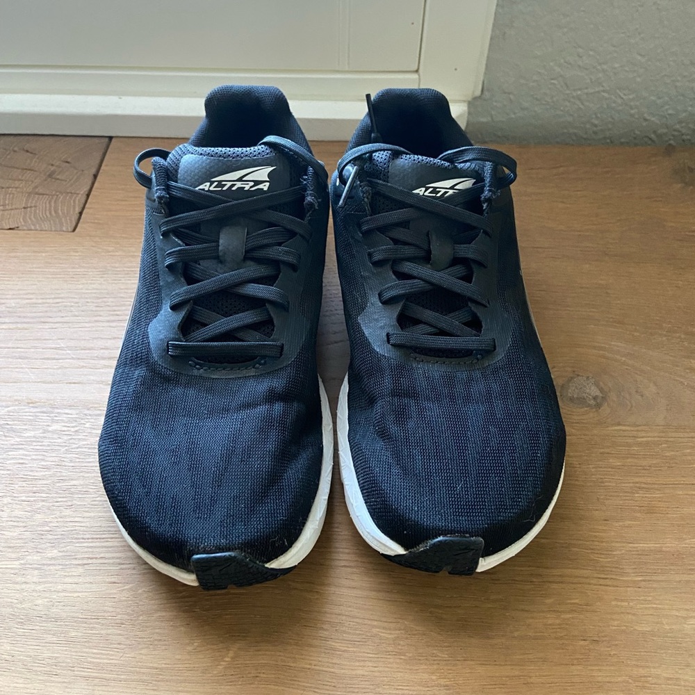 Women’s Altra Rivera Running Shoes Black Size 7